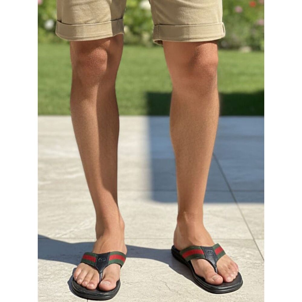 Gucci Men's Black Leather Logo Thong Sandals - Size 11